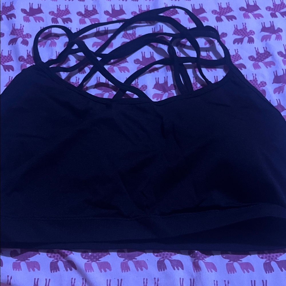 Zenana Outfitters Black Strappy Sports Bra